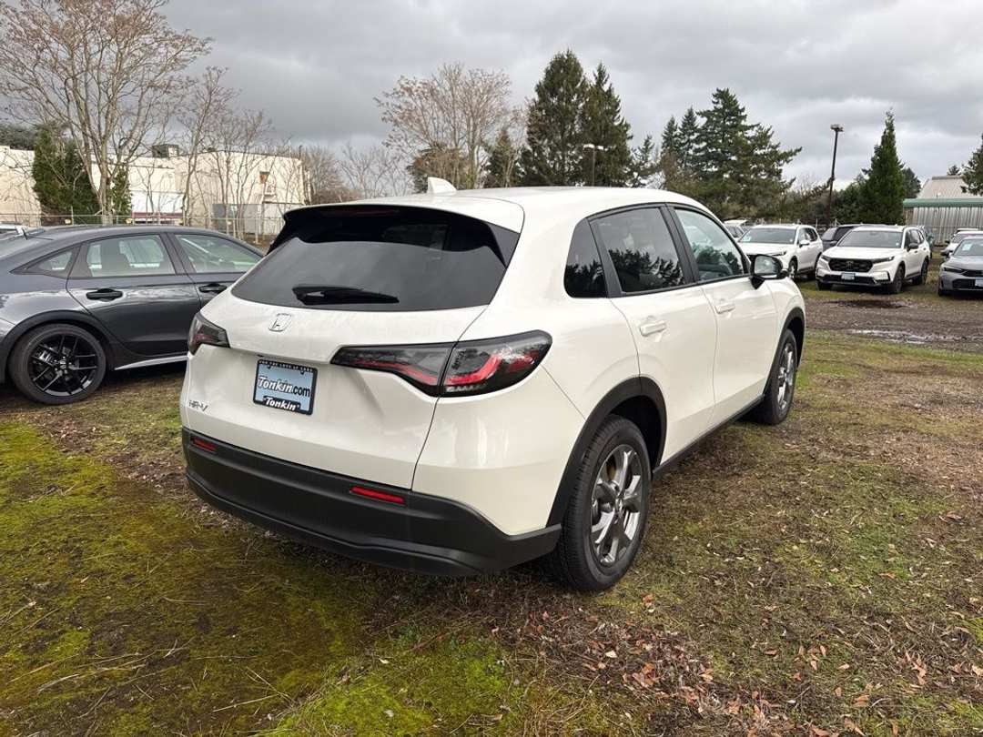 2026 Honda HR-V LX - Image 8
