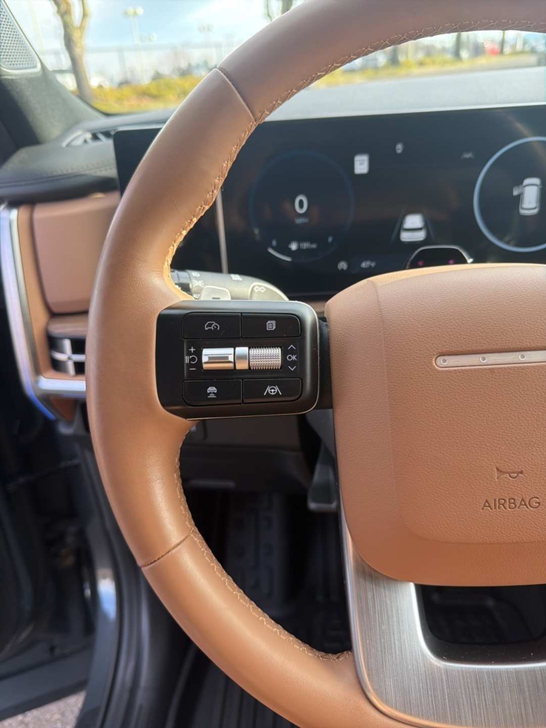 2025 Hyundai Santa Fe Limited - Image 33