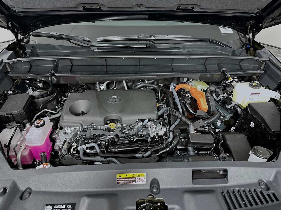 2026 Toyota Highlander Platinum - Image 33