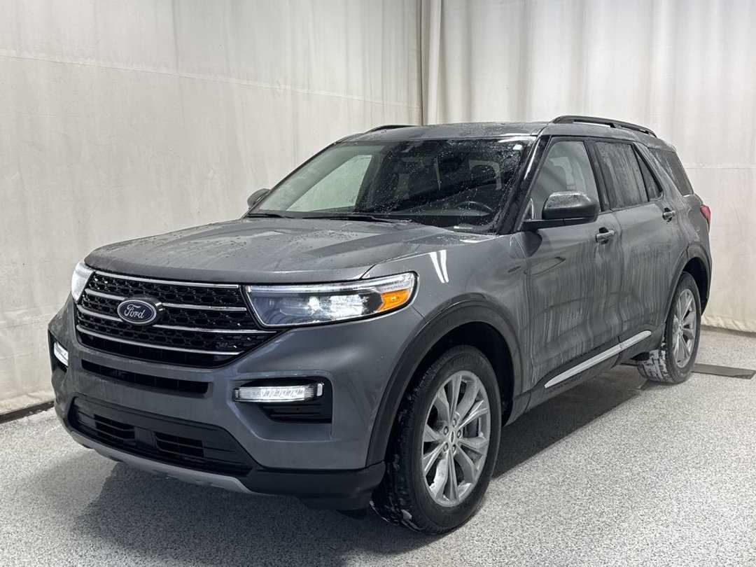 2024 Ford Explorer XLT - Image 2