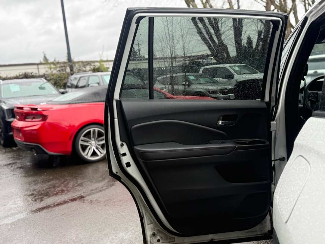 2021 Honda Passport Sport - Image 18