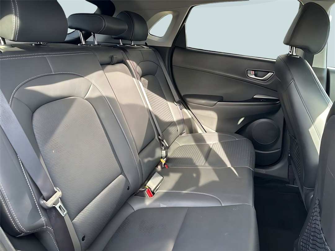 2020 Hyundai Kona Ultimate - Image 12