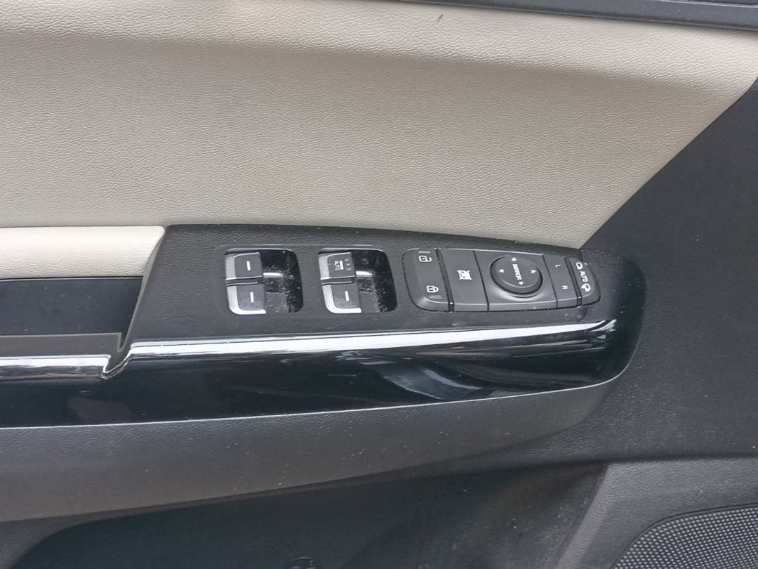 2018 Kia Sportage EX - Image 11