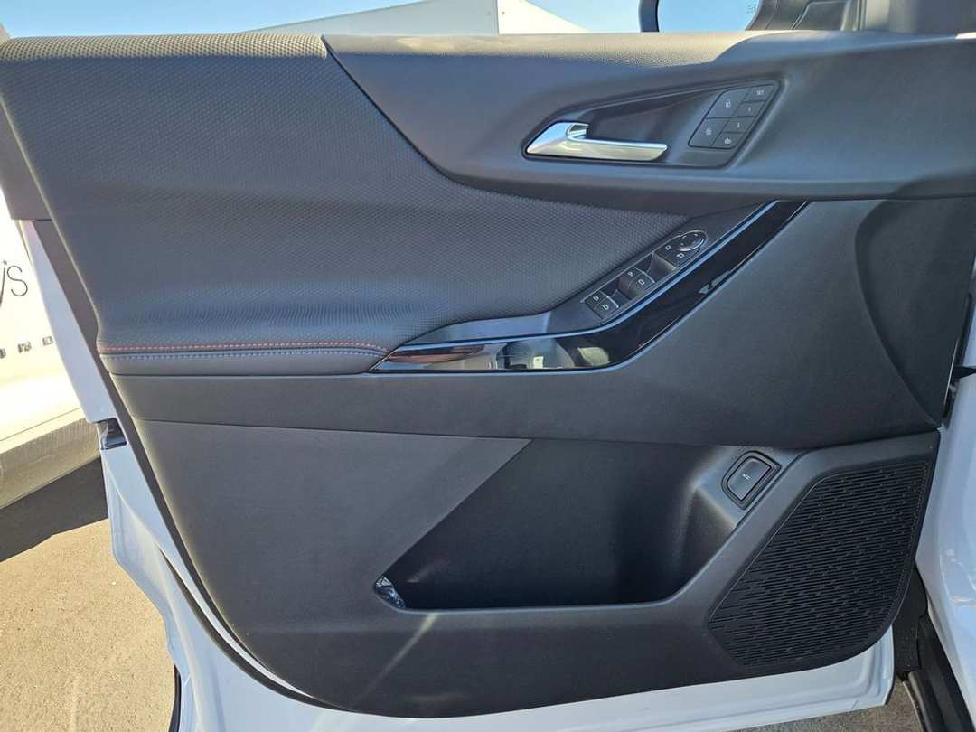 2026 Chevrolet Equinox RS - Image 10