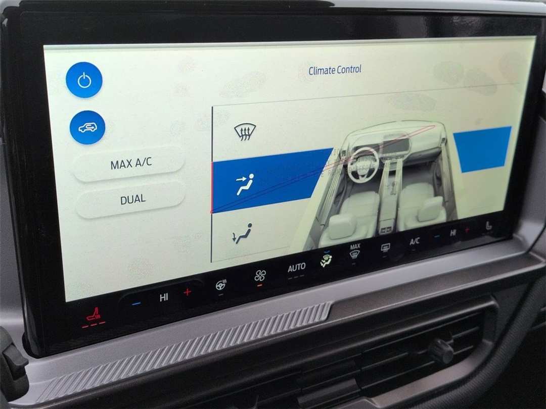 2025 Ford Bronco Sport Outer Banks - Image 21