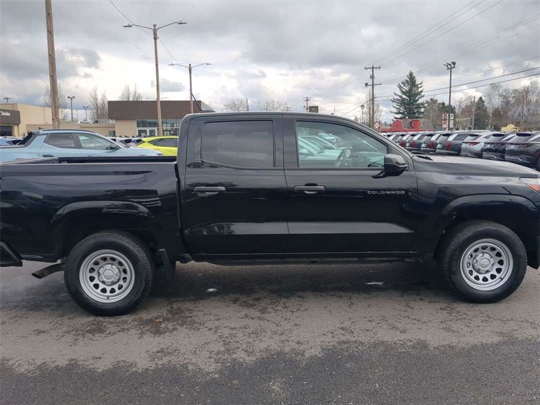 2023 Chevrolet Colorado Work - Image 7