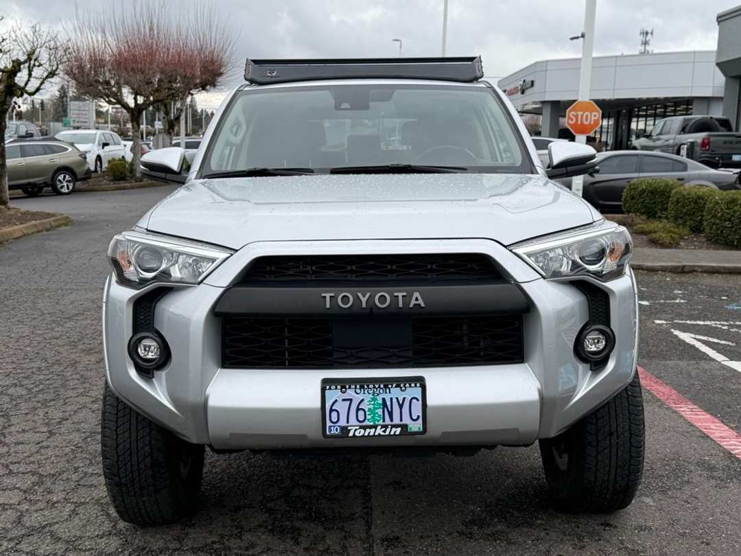 2021 Toyota 4Runner SR5 Premium - Image 3