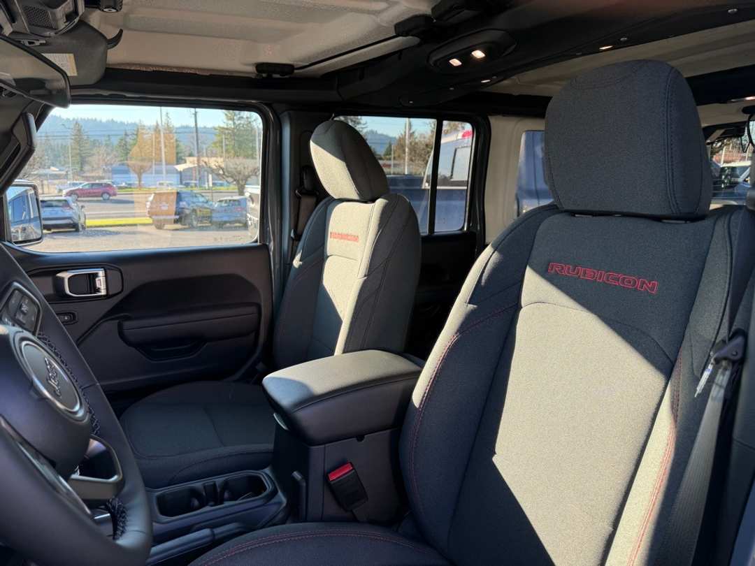 2026 Jeep Wrangler Rubicon - Image 14