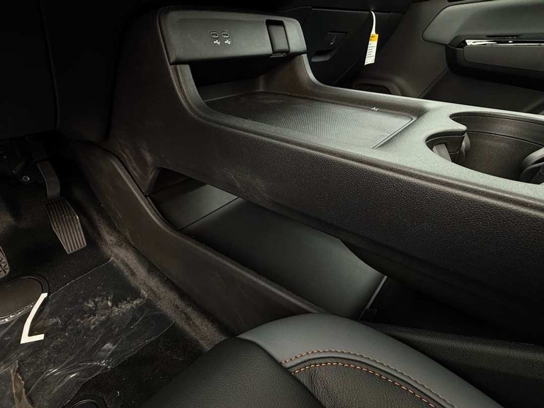 2026 Honda Prologue Touring - Image 28