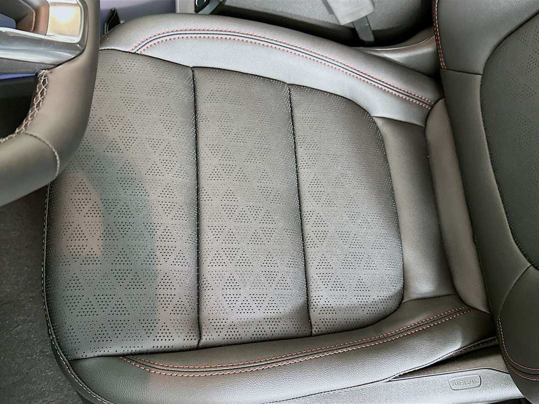 2027 Chevrolet Bolt Ev - Image 20