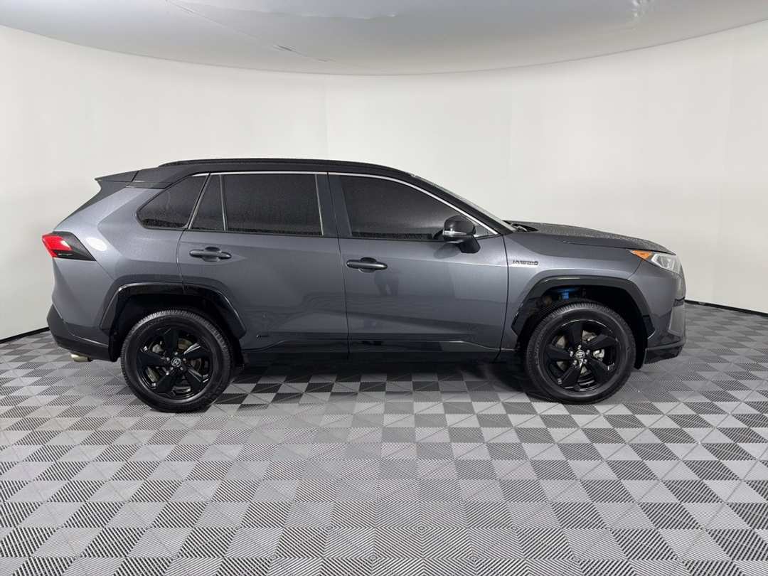 2021 Toyota Rav4 XSE - Image 8