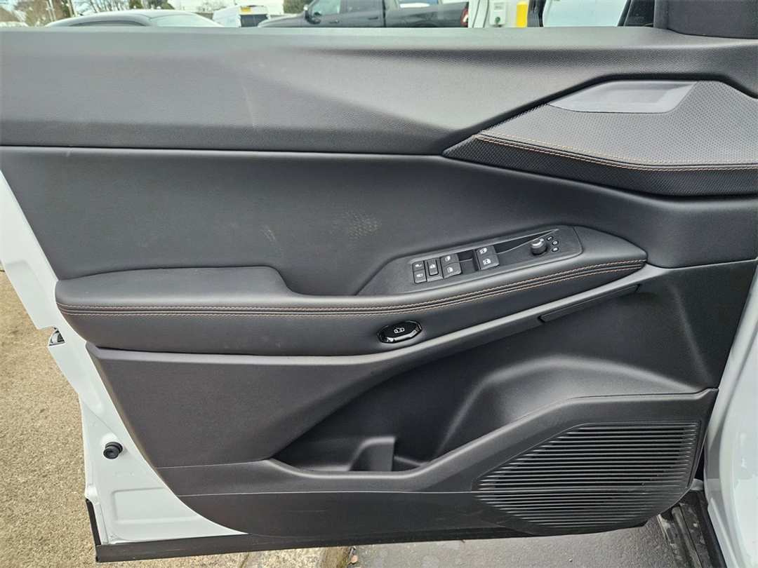 2026 Jeep Cherokee Laredo - Image 10