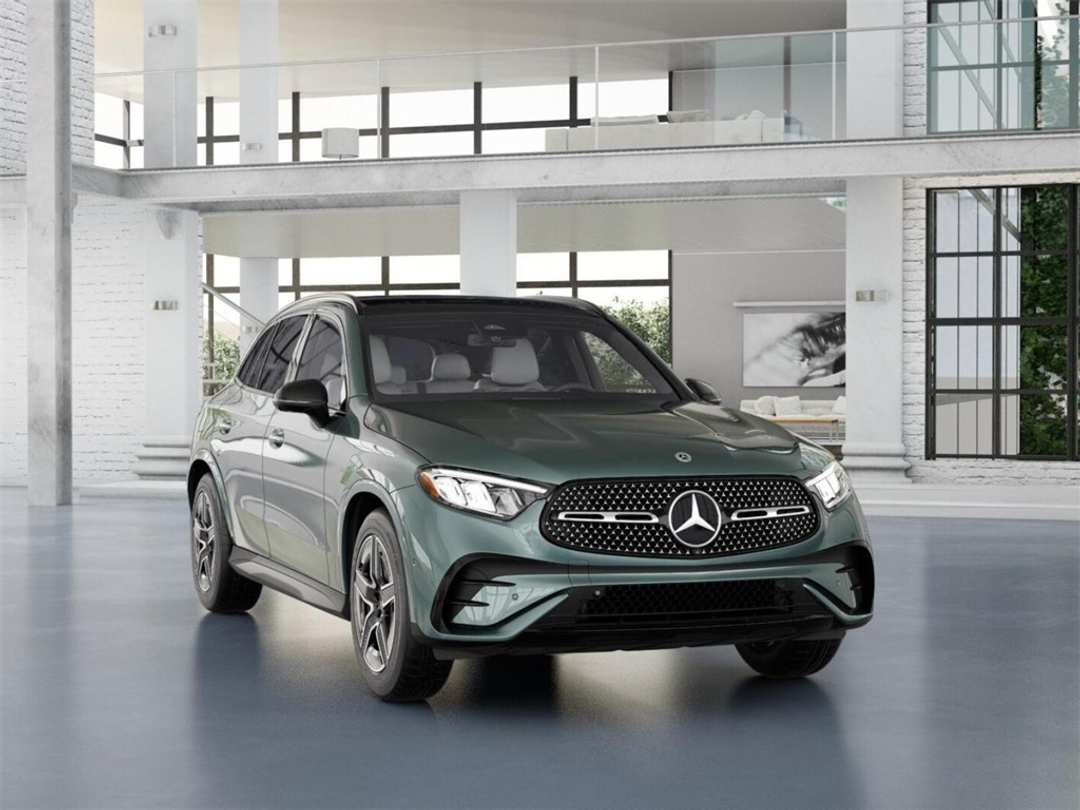 2026 Mercedes-Benz GLC GLC 300 - Image 9