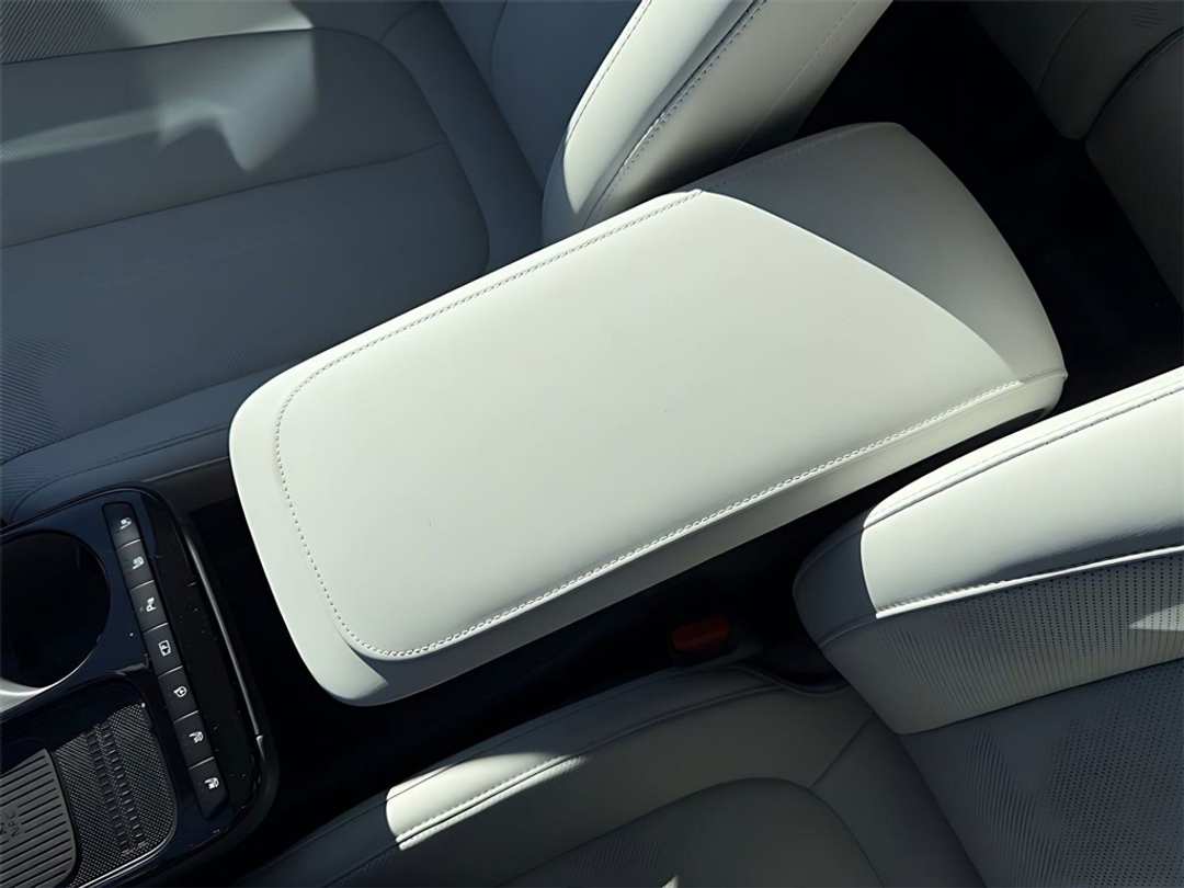 2026 Hyundai Ioniq 5 Limited - Image 27