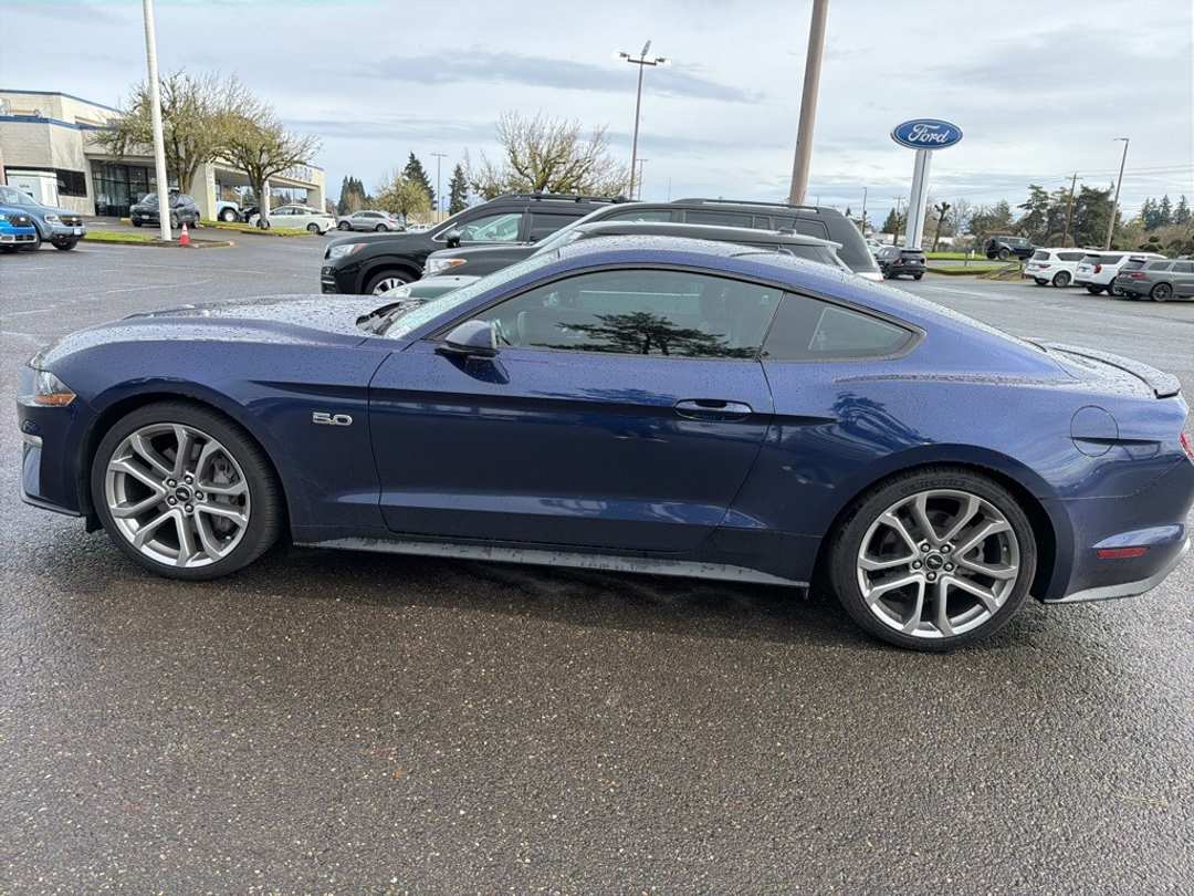 2018 Ford Mustang GT Premium - Image 2