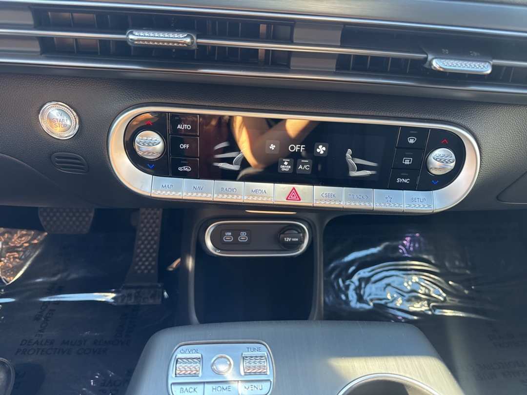 2026 Genesis Gv60 19" - Image 23