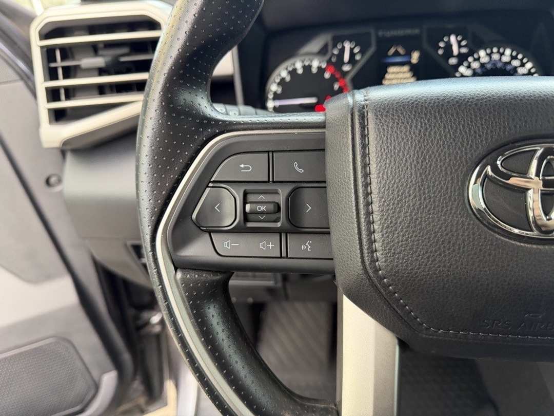 2025 Toyota Tundra SR5 - Image 17
