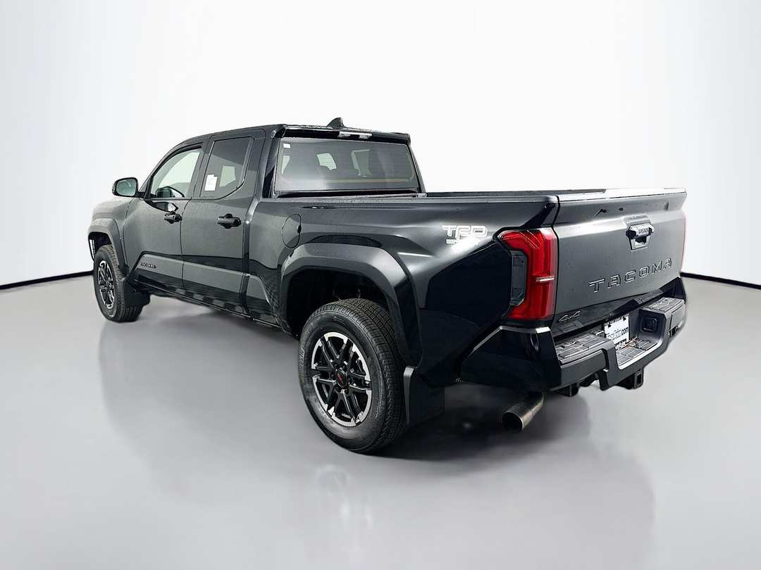 2025 Toyota Tacoma TRD Sport - Image 5