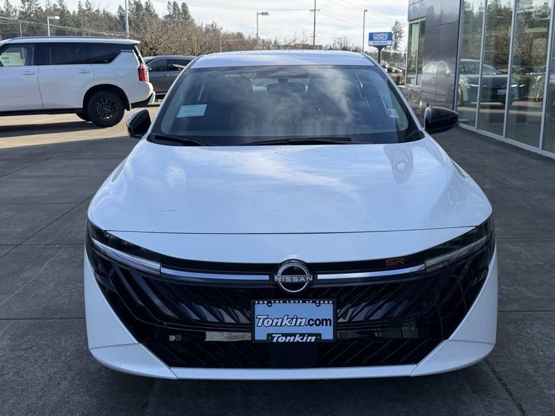 2026 Nissan Sentra SR - Image 3