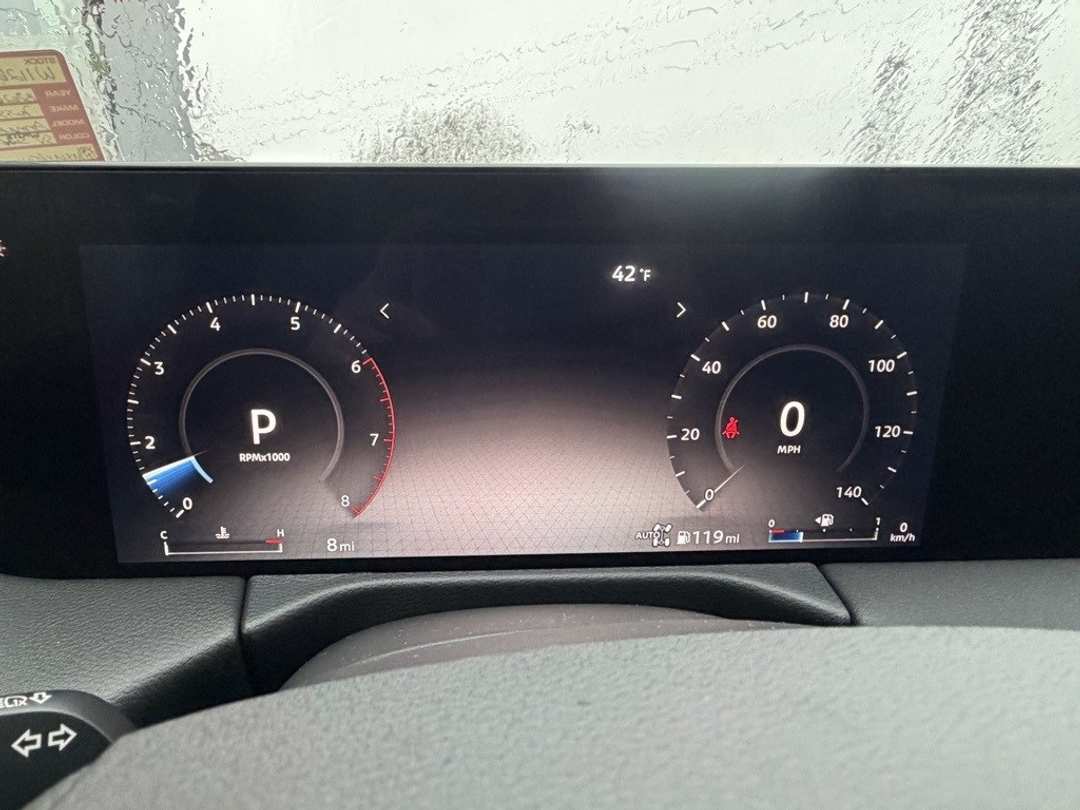 2026 Nissan Armada SV - Image 19