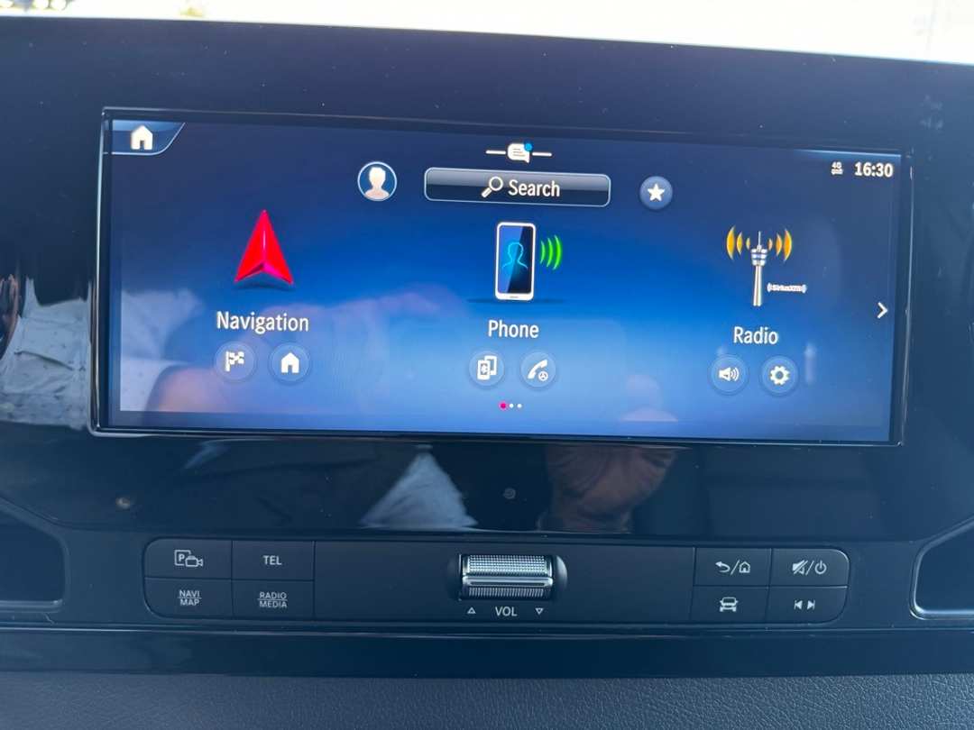 2025 Mercedes-Benz Sprinter 2500 Cargo 144 WB - Image 29