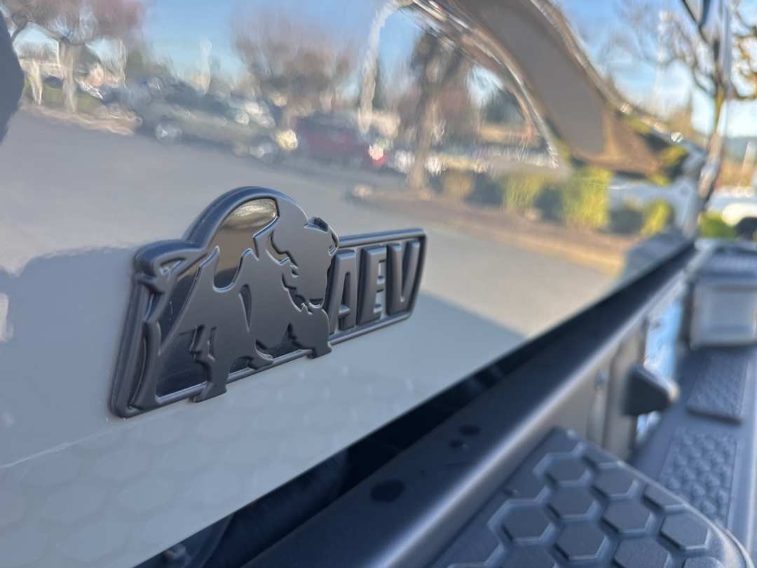 2026 Ram 2500 Laramie - Image 12