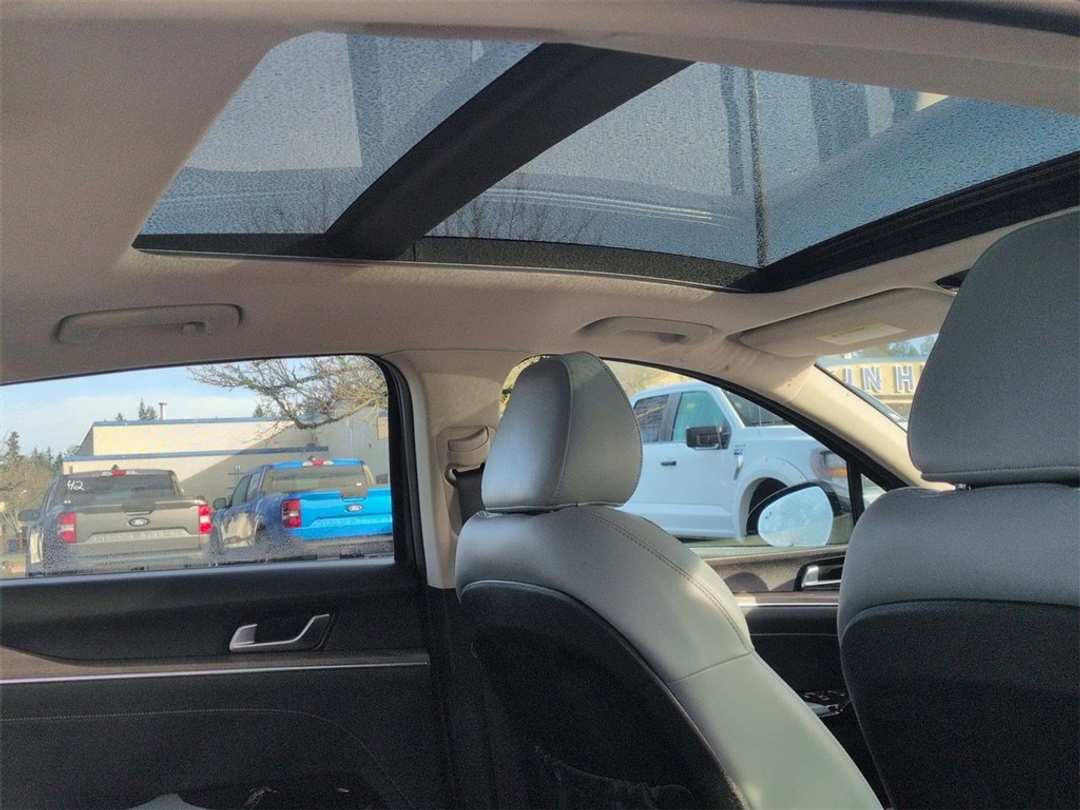 2021 Kia K5 EX - Image 31