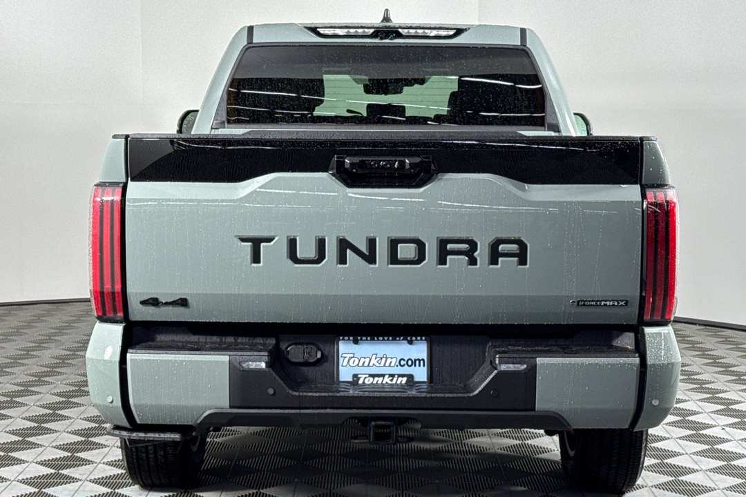 2025 Toyota Tundra Platinum - Image 5