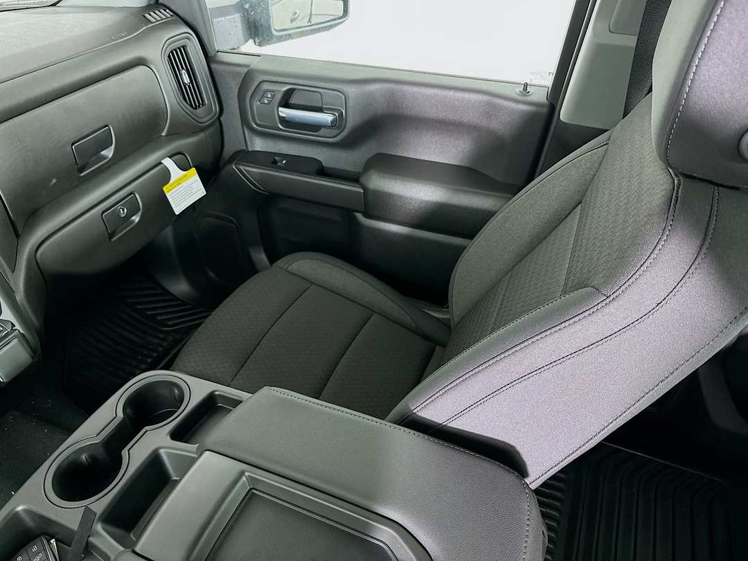 2026 Chevrolet Silverado 2500Hd Custom - Image 23