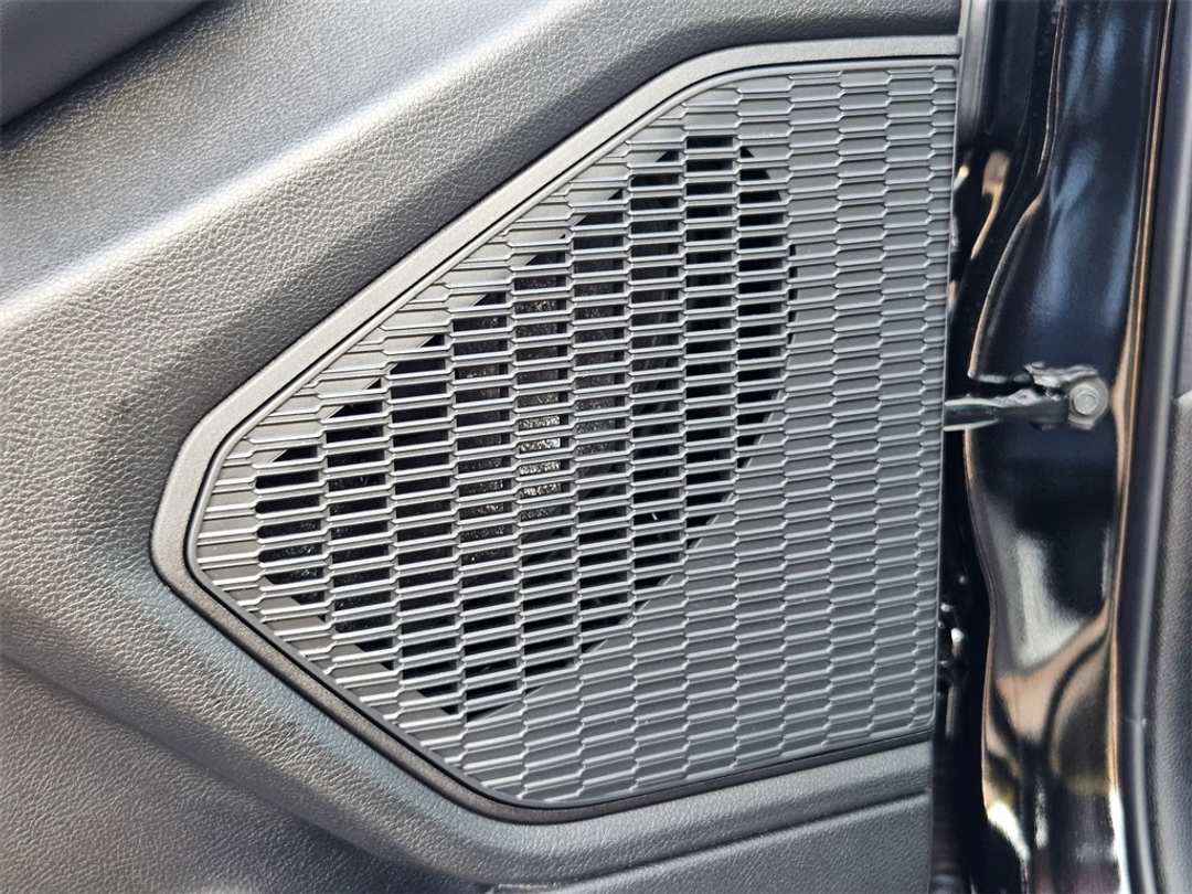 2025 Jeep Grand Cherokee Limited - Image 12