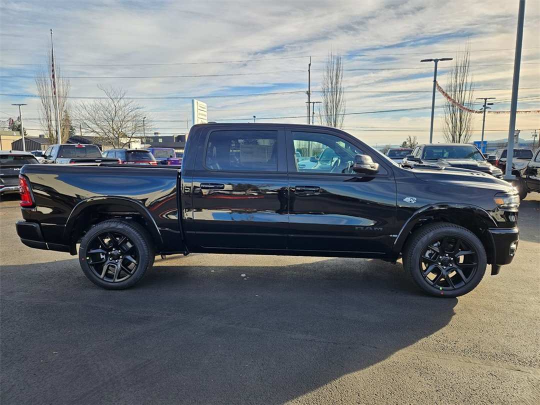 2026 Ram 1500 Laramie - Image 7