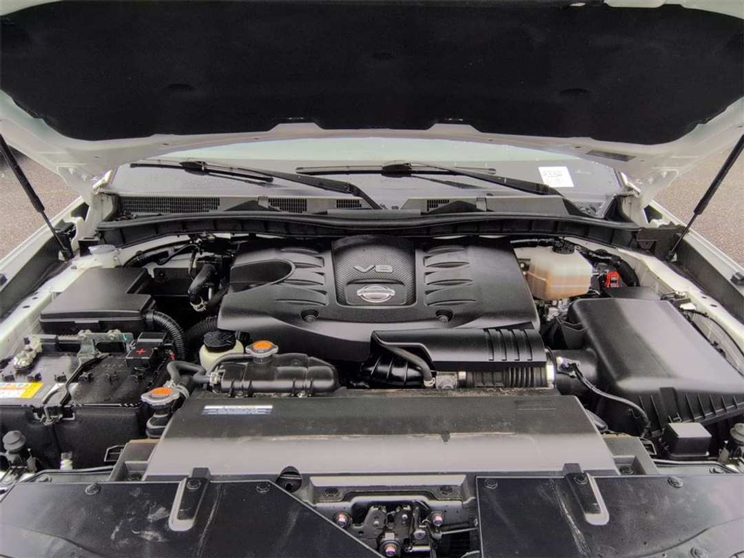 2021 Nissan Armada Platinum - Image 34