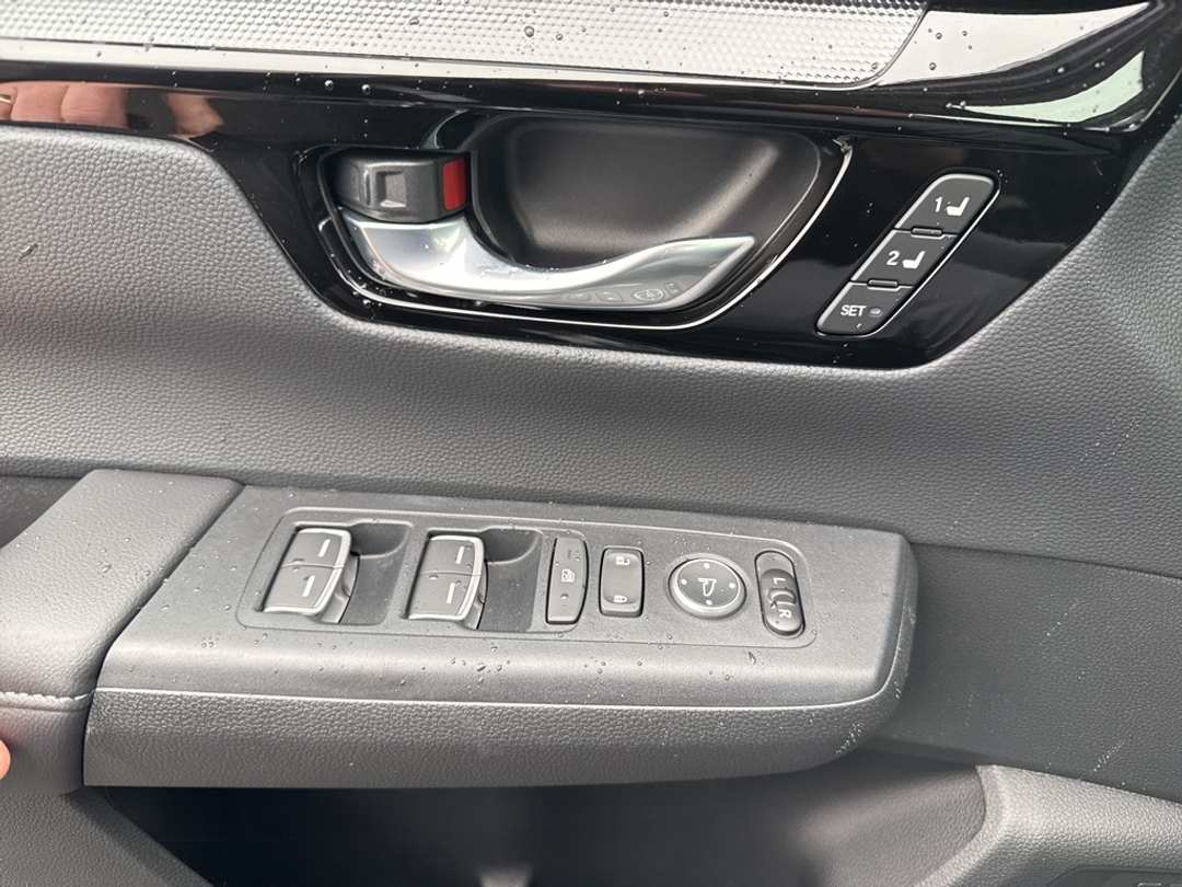 2026 Honda CR-V EXL - Image 32