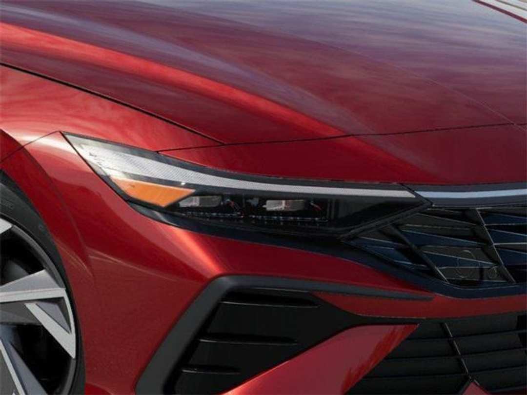 2026 Hyundai Elantra SEL Sport - Image 9