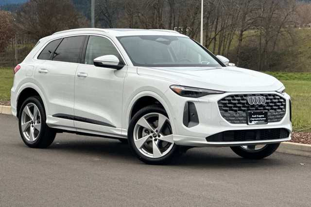 2025 Audi Q5 2.0T Premium Plus