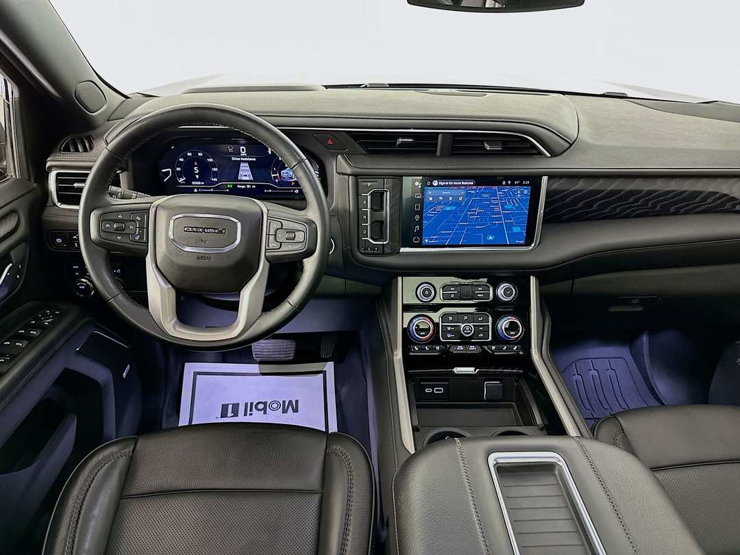 2024 GMC Yukon Denali - Image 25