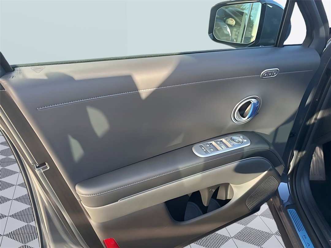 2026 Hyundai Palisade Calligraphy - Image 14