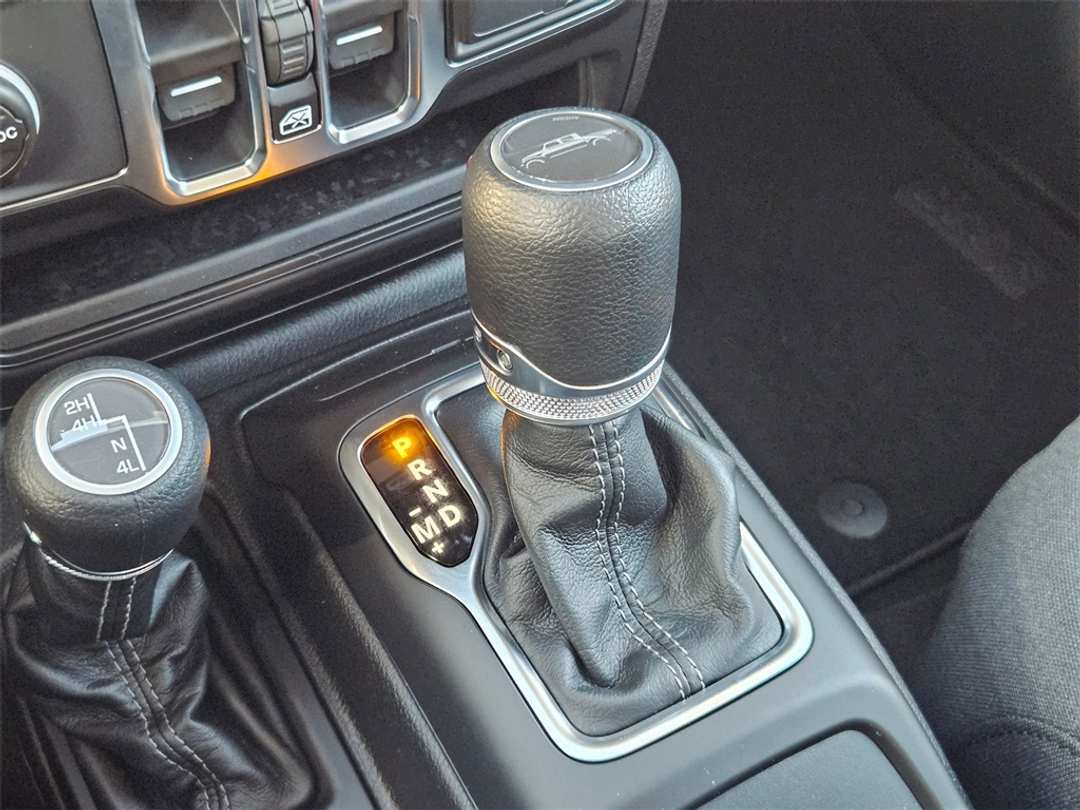 2026 Jeep Gladiator Sport - Image 18