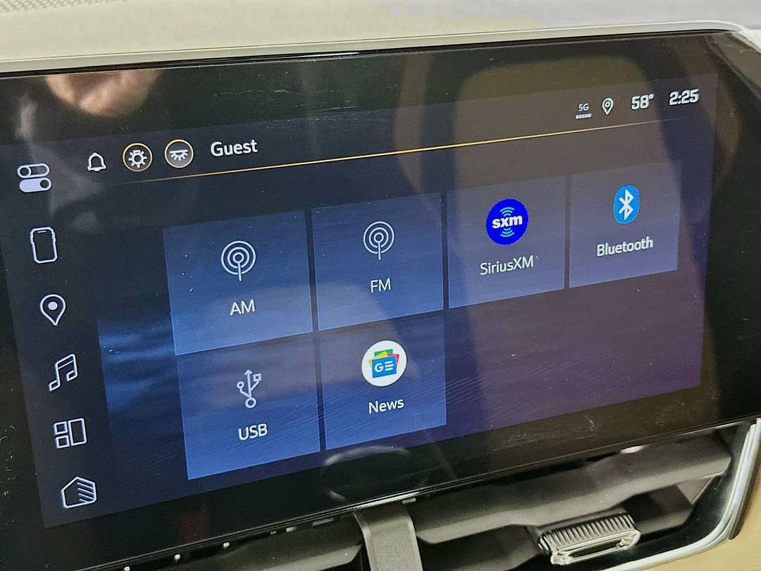 2026 Chevrolet Equinox ACTIV - Image 15