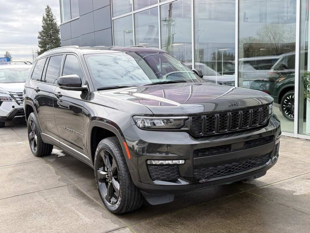 2024 Jeep Grand Cherokee L Limited - Image 2