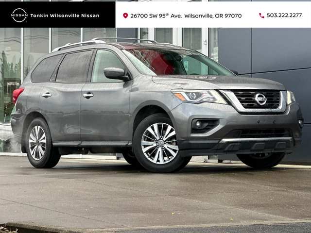 2020 Nissan Pathfinder SV