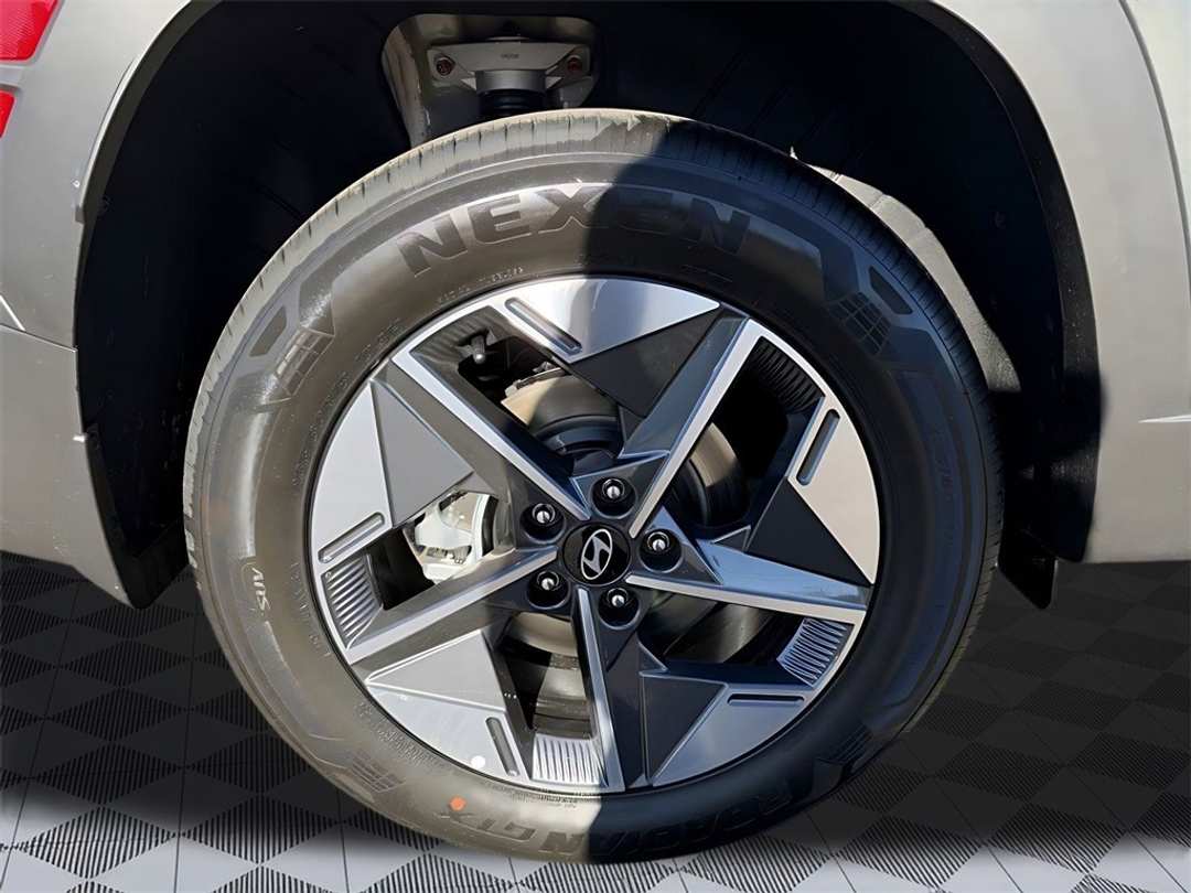 2026 Hyundai Tucson SEL - Image 11