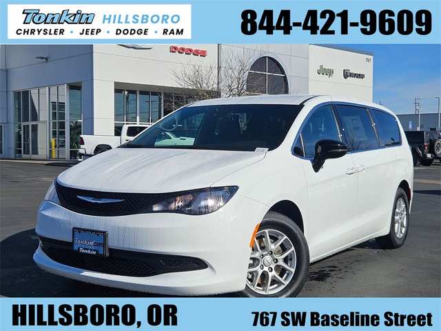 2026 Chrysler Voyager LX