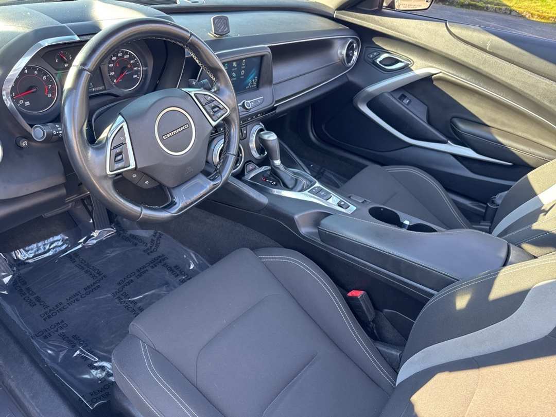 2016 Chevrolet Camaro 1LT - Image 23