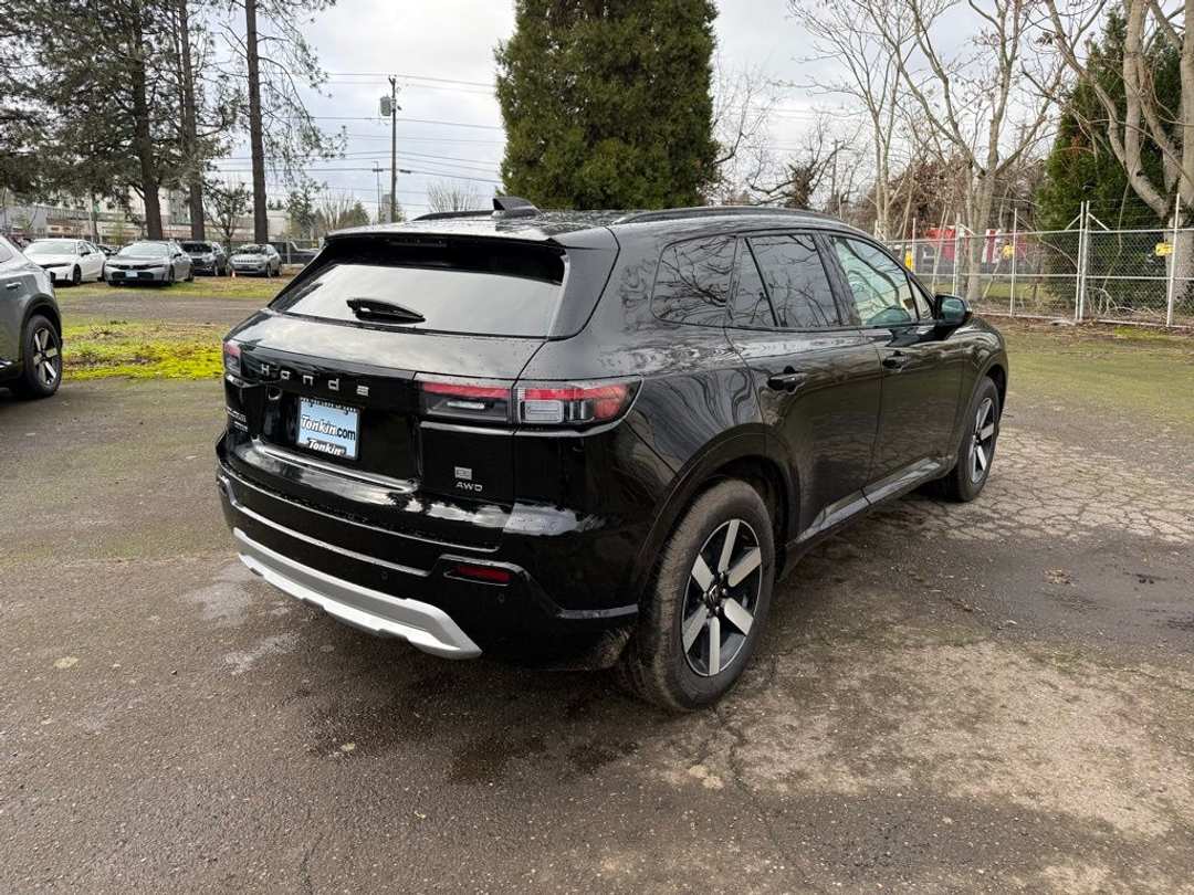 2025 Honda Prologue Touring - Image 8