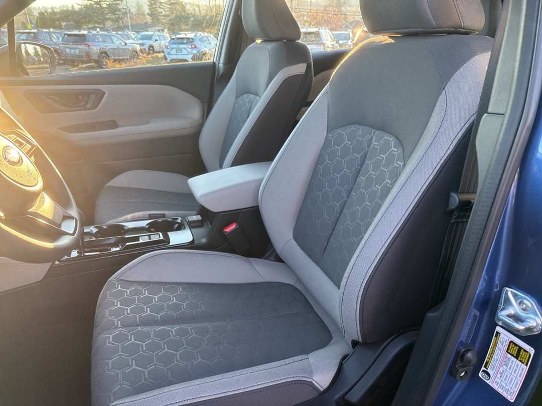 2026 Subaru Forester Base - Image 13