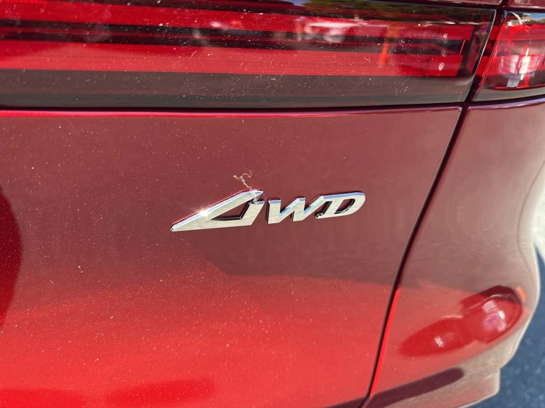 2026 Genesis Gv70 2.5T Sport Prestige - Image 11