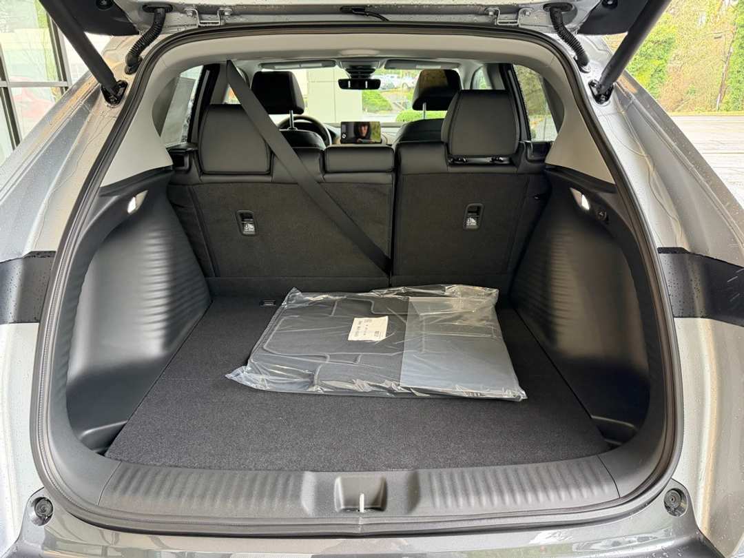 2026 Acura Adx Base - Image 10