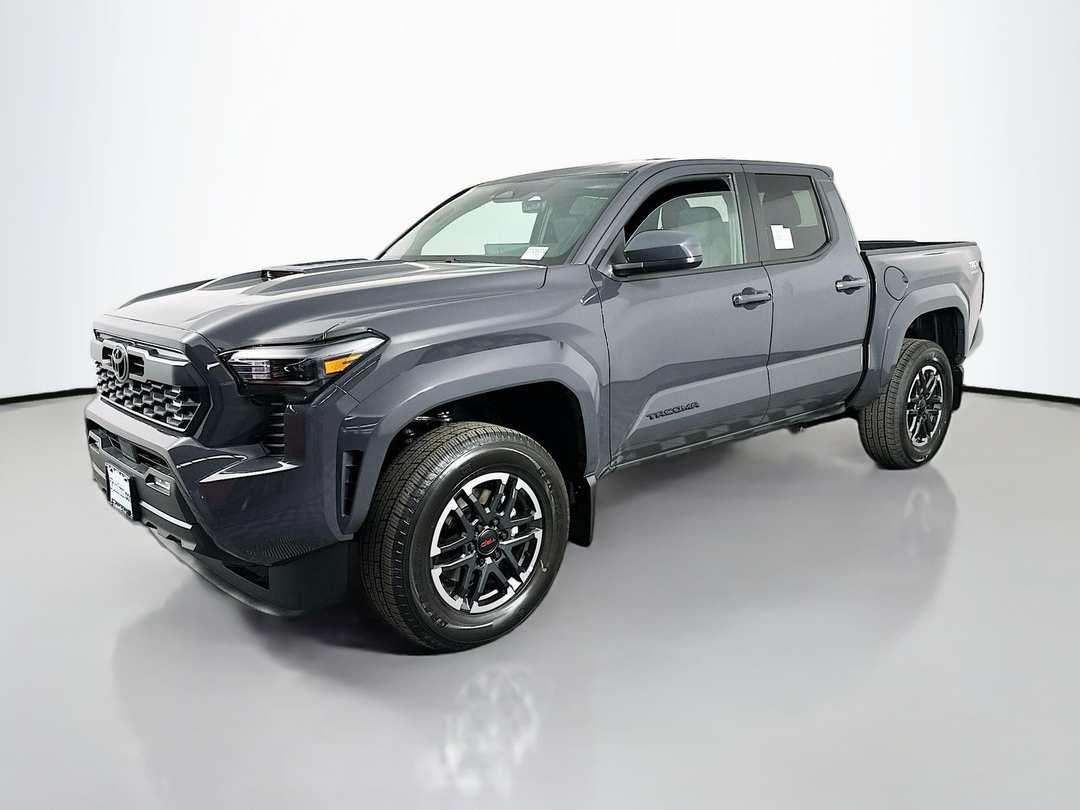 2026 Toyota Tacoma TRD Sport - Image 3