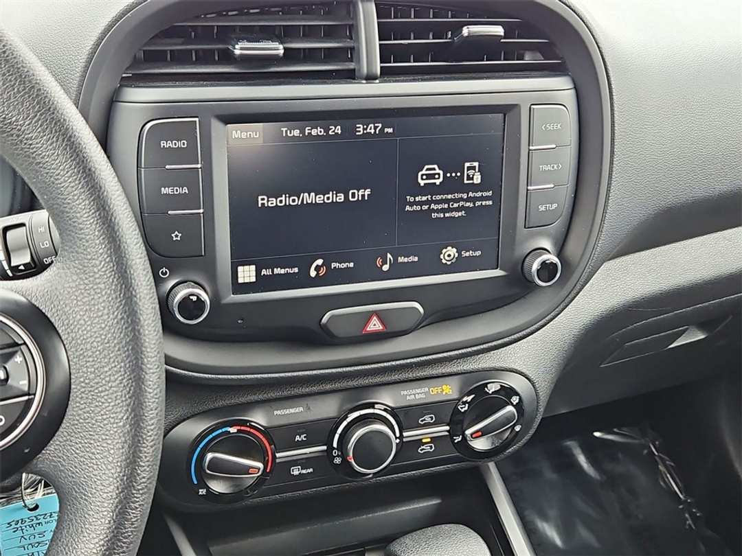 2024 Kia Soul LX - Image 17